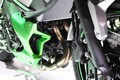 カワサキ「Ninja 7 Hybrid」本邦初公開　バイクにハイブリッドを選んだ理由とは？