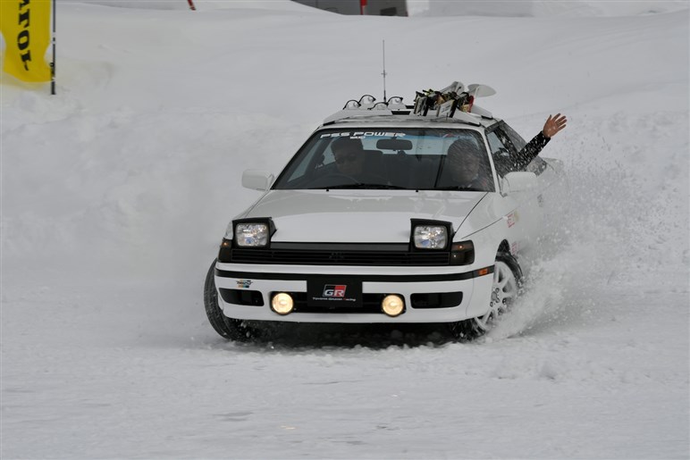 正直コレはスゴイ。楽しすぎる…雪上で確かに実感した新型「GRカローラ」のマニアックすぎる進化の中身