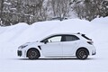 正直コレはスゴイ。楽しすぎる…雪上で確かに実感した新型「GRカローラ」のマニアックすぎる進化の中身
