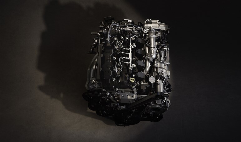 25年登場の新型「CX-5」には「SKYACTIV-Z×ハイブリッド」が存在！「CX-3」はタイ生産の高コスパSUVに？