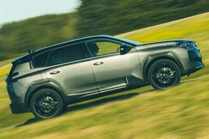 大幅イメチェン　シトロエンC5 エアクロス（1）　空力重視の新ボディ　HV／EVのハード概説