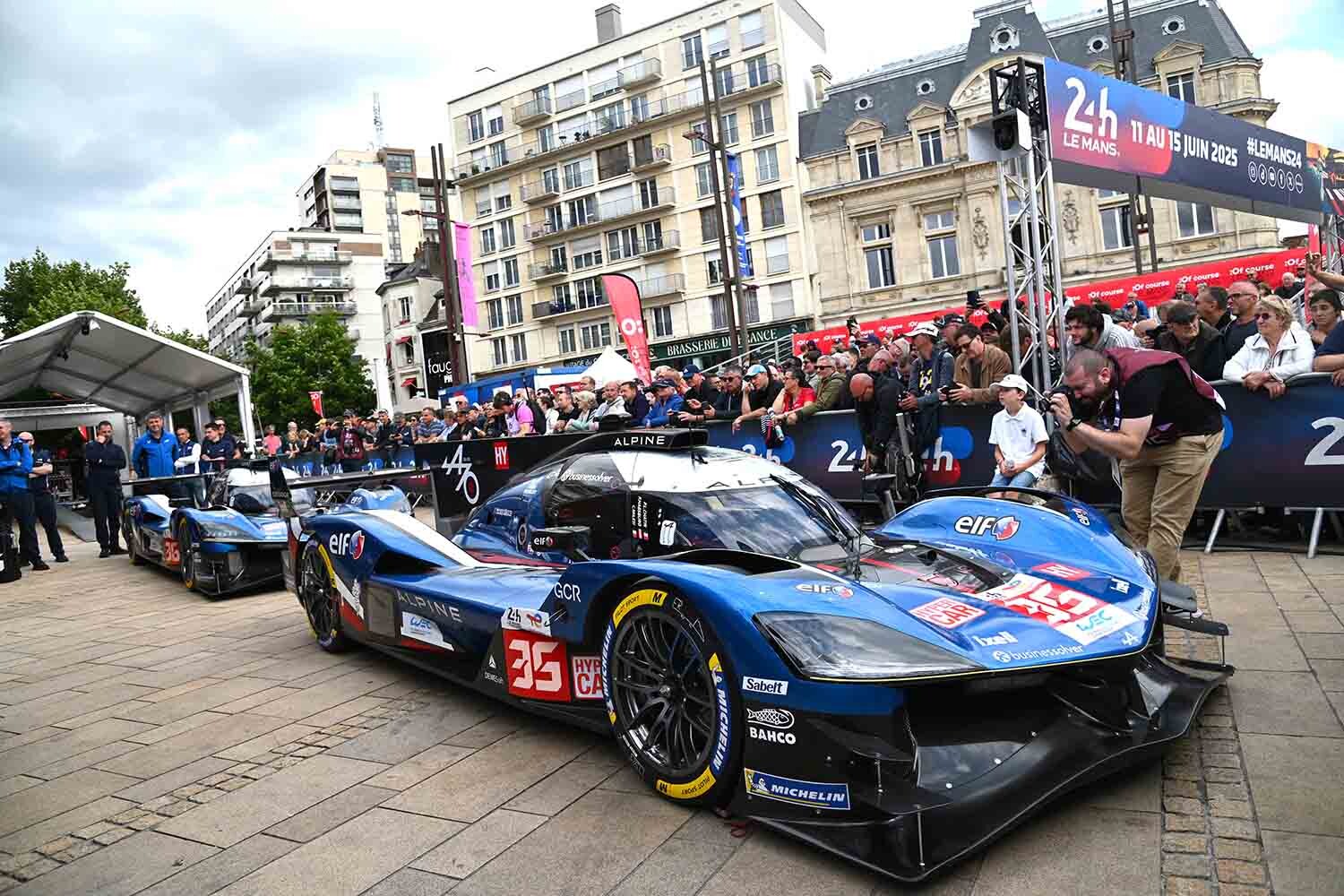 「ル・マン24時間」で市街地がレース一色に！ 公開車検で早くも盛り上がりを見せています【みどり独乙通信】