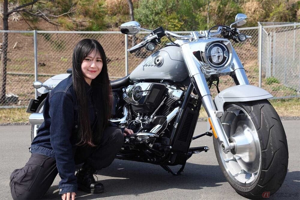 気分はシュワちゃん、I’ll be back!? ハーレーと言えばこのモデル!! 「ファットボーイ」はどこまでも走り続けたくなる旅の大黒柱的バイク