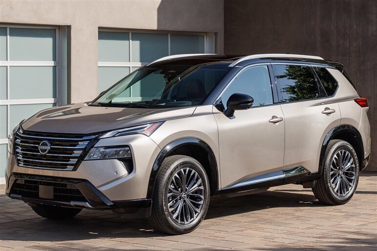 【独自】日産が「エクストレイル」ベースの新型高級SUVを計画中。北米インフィニティの立て直しなるか？