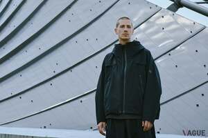 不快な“熱や湿気”を逃し衣服内気候を快適に保つ新構造！ デサントから登場したあらゆるシーンで重宝する汎用性と利便性を備えた「次世代ウェア」の実力とは