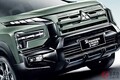 【タイ】三菱「7人乗り“SUV”ミニバン」実車公開！ タフ顔×全長4.5m級の「ちょうどイイサイズ」！ 高性能ハイブリッドもある「エクスパンダークロス“プレイ”」がスゴかった！
