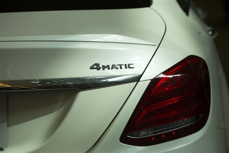 AMGスポーツモデル第1弾 C 450 AMG 4MATIC、羽田のメルセデスミーで発表