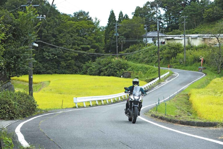 オン オフどっちも楽しむ レンタルバイクで広がる遊び方 Webヤングマシン の写真 7ページ目 自動車情報サイト 新車 中古車 Carview