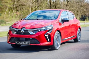 【成功の鍵は適切な製品】三菱自動車が英国市場への復帰を検討