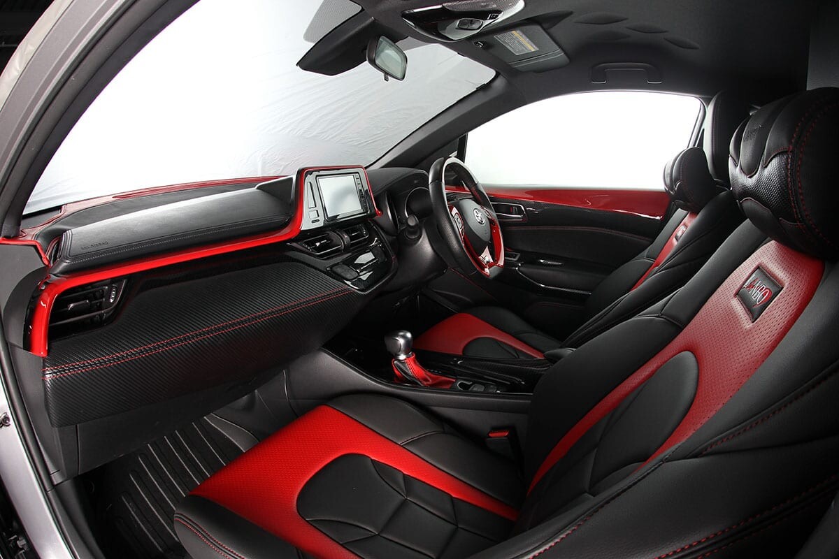 トヨタ　C-HR  LANBO　内装　フルカスタム 楽天市場】LANBO トヨタ C-HR ZYX10/NGX50 インストールメント