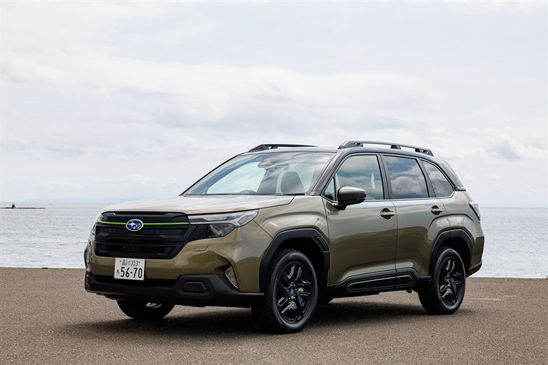 新型フォレスターは「ライトウェイトスポーツ」か「新幹線」か。性格真逆の2モデルを比較試乗