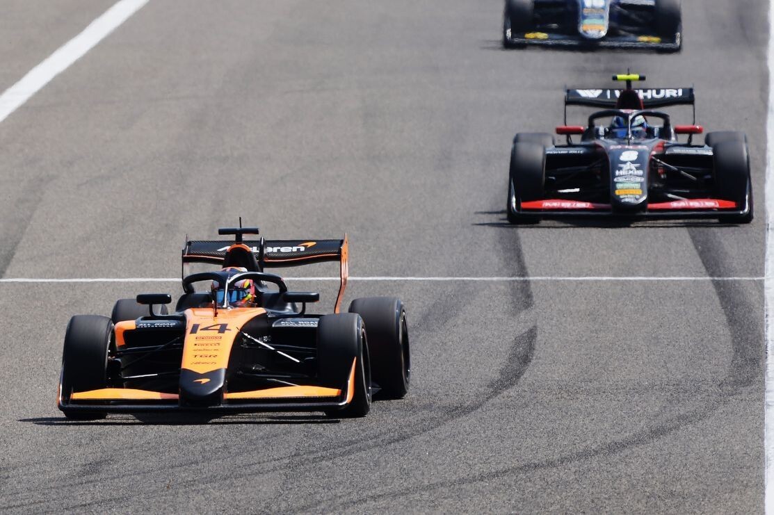 マクラーレン育成ステンショーン、リバースグリッド活かして優勝｜FIA F3モナコ スプリントレース