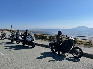 モトライドツアーズが九州でオートバイによるガイドツアーをスタート！