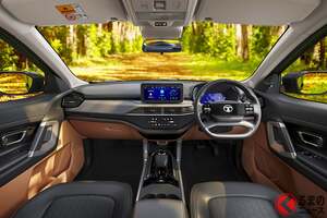 約260万円から！ 新「ハリアー」が凄い！ 「ディーゼルエンジン」＆選べる“2つのトランスミッション”採用！ “HARRIER”専用ロゴ×「精悍タフ顔」が勇ましい！ タタのミドルSUV「アドベンチャーX」インド仕様って？