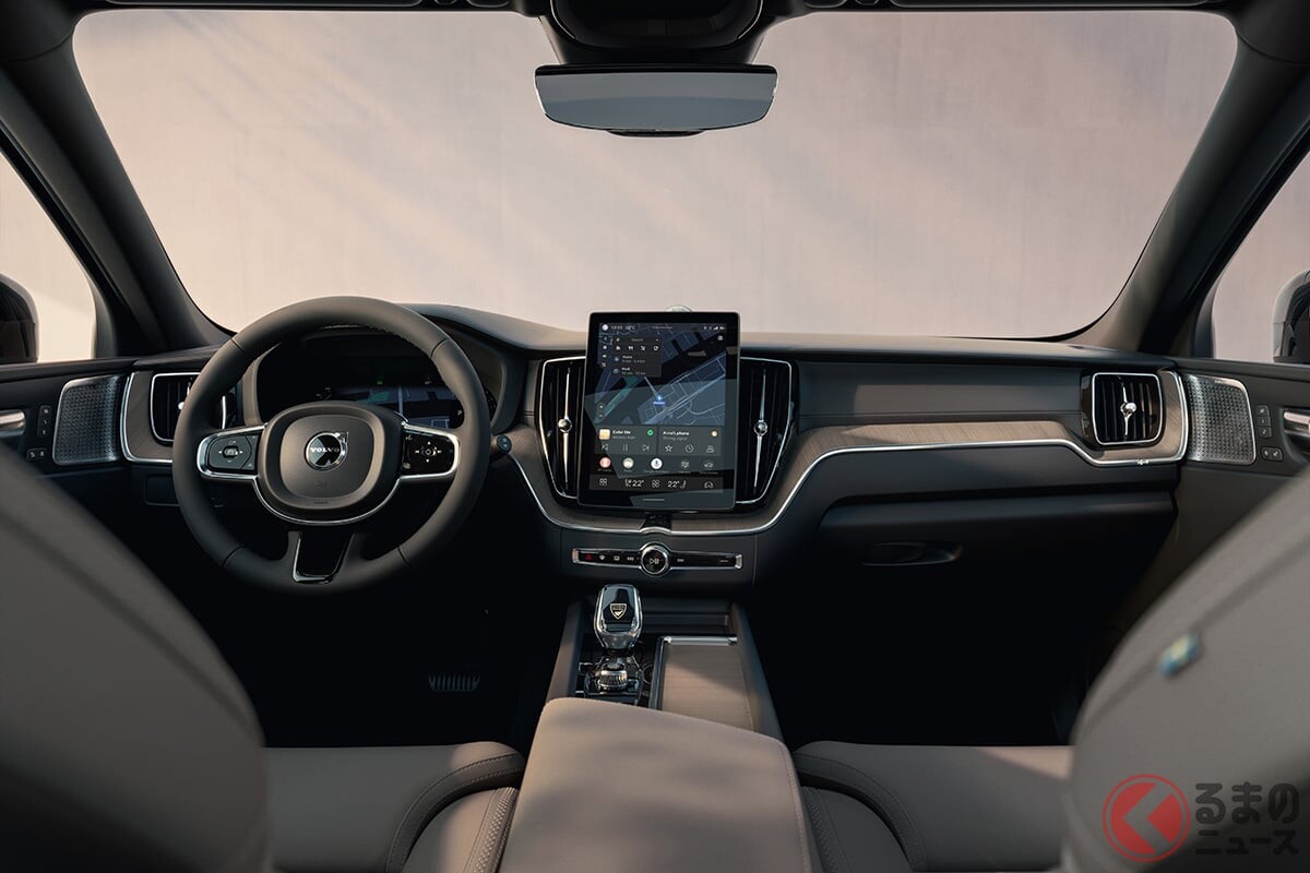 789万円から！ ボルボ「XC60」が大進化！ 「11.2インチ大型ディスプレイ」搭載で処理速度2倍以上に 環境に配慮した内装も注目