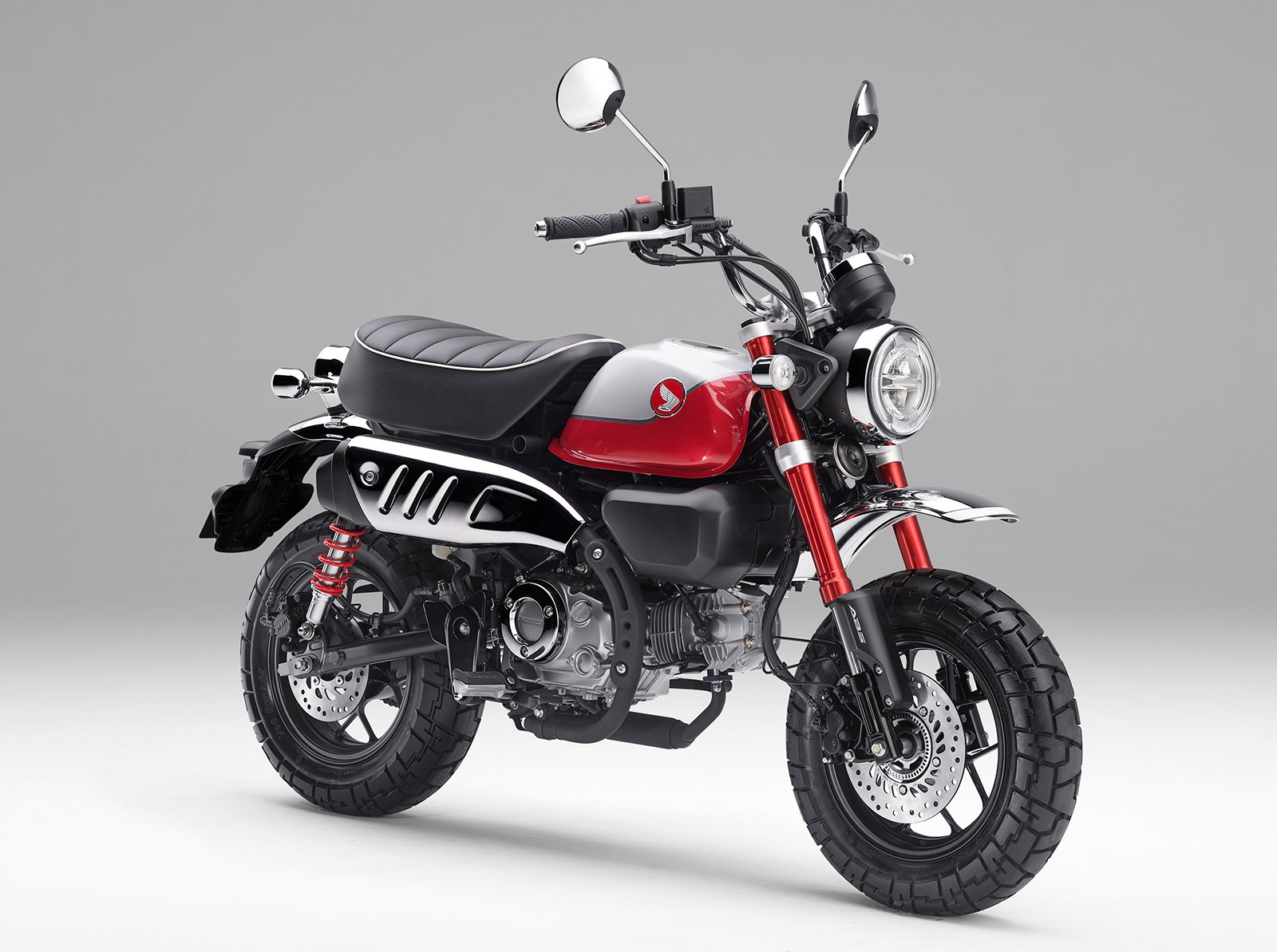 ホンダの人気小型バイク モンキー125とスーパカブ125が大幅改良でエコな新エンジンを搭載した Carview 自動車情報サイト 新車 中古車 Carview