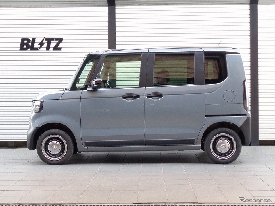 ホンダ『N-BOX』をスタイリッシュにアゲる、ブリッツの車高調「DAMPER ZZ-R」リフトアップモデル発売