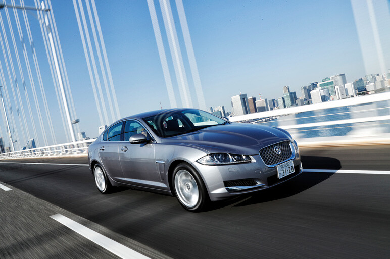 新世代ジャガー、ダウンサイジングで走りは？