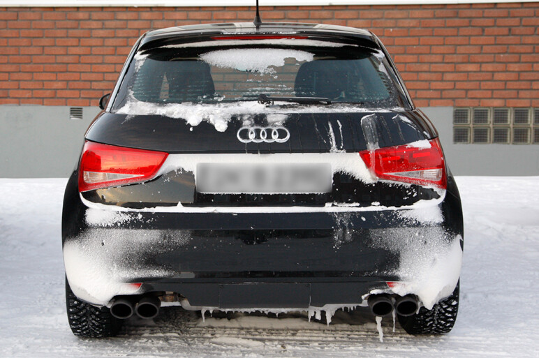 新型S1スポーツバック、極寒の地でスクープ！