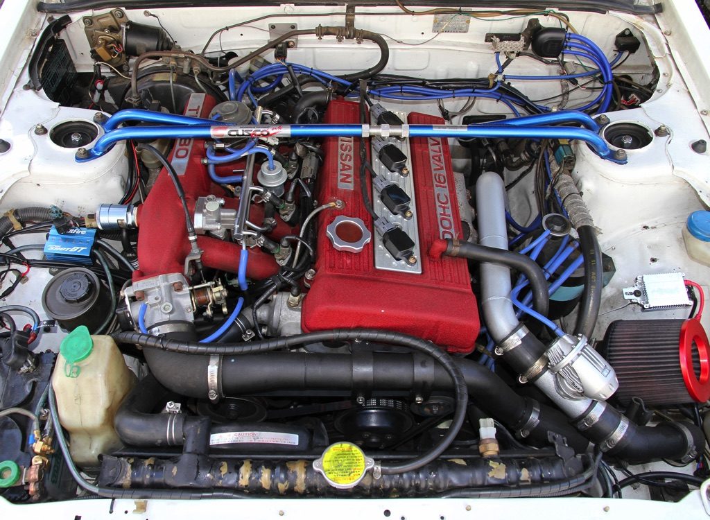 最新式の制御で快適性を手にしたDR30スカイライン」心臓部は350馬力のFJ20改2.1L+GT-SSターボ仕様(web option) | 自動車情報サイト【新車・中古車】 - carview! 最新式の制御で快適性を手にしたDR30スカイライン」心臓部は350馬力のFJ20改2.1L+GT-SSターボ仕様(web option) | 自動車情報サイト【新車・中古車】 - carview!