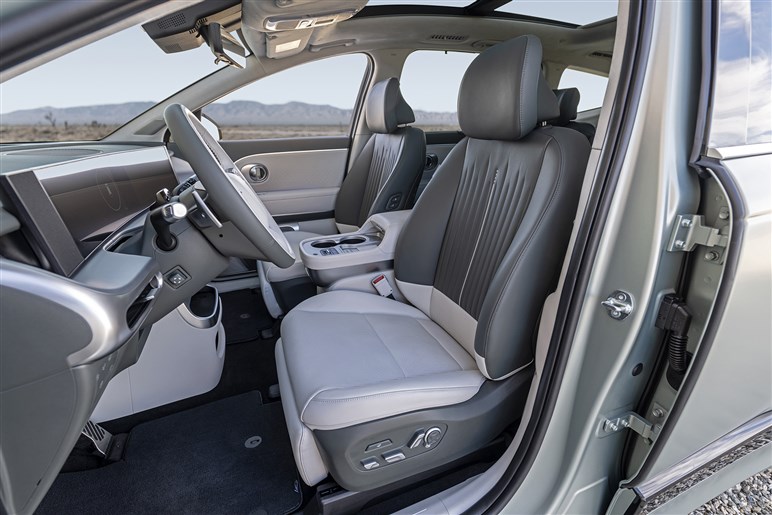 【名車ステージアを思い出した!?】ヒョンデの“デジタル感強め”な頂点SUV「アイオニック9」登場