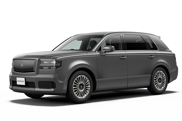 発売から2年もほぼ見ない幻の車。SUV化した「センチュリー」は売れていない？ 待ち受ける事前審査と“販売店のコネ”という難関