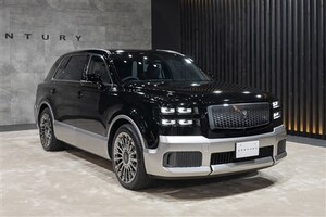 発売から2年もほぼ見ない幻の車。SUV化した「センチュリー」は売れていない？ 待ち受ける事前審査と“販売店のコネ”という難関