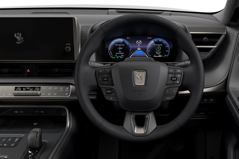 発売から2年もほぼ見ない幻の車。SUV化した「センチュリー」は売れていない？ 待ち受ける事前審査と“販売店のコネ”という難関