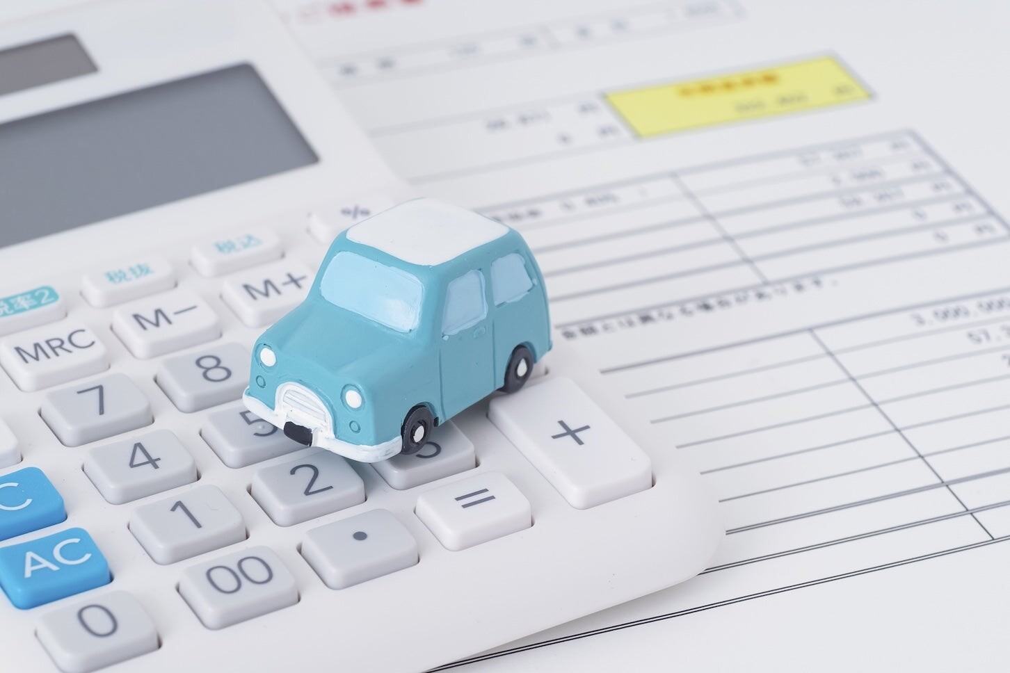 5月に車を購入したら自動車税はいつ払う？ 月末に買うと損するってホント？