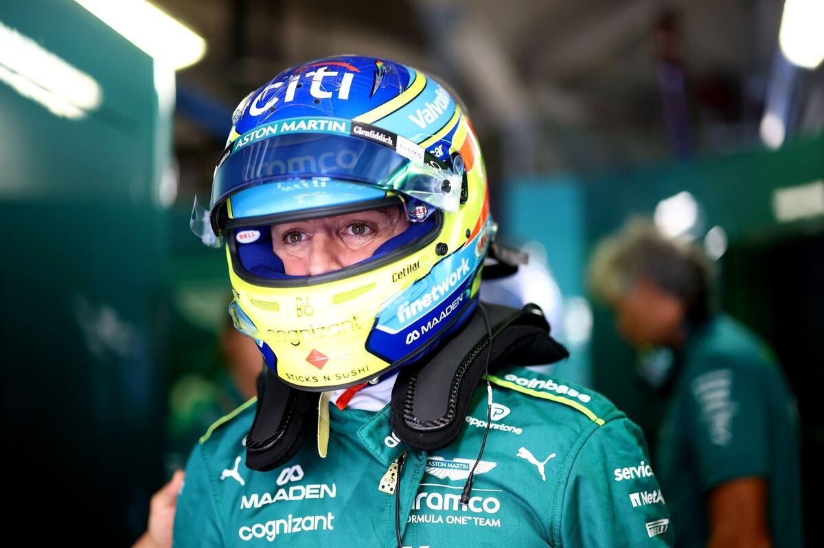 アストンマーティン、引退の可能性示唆したアロンソと話し合いはせず「彼との会話は、すべて2026年に集中したものばかり」