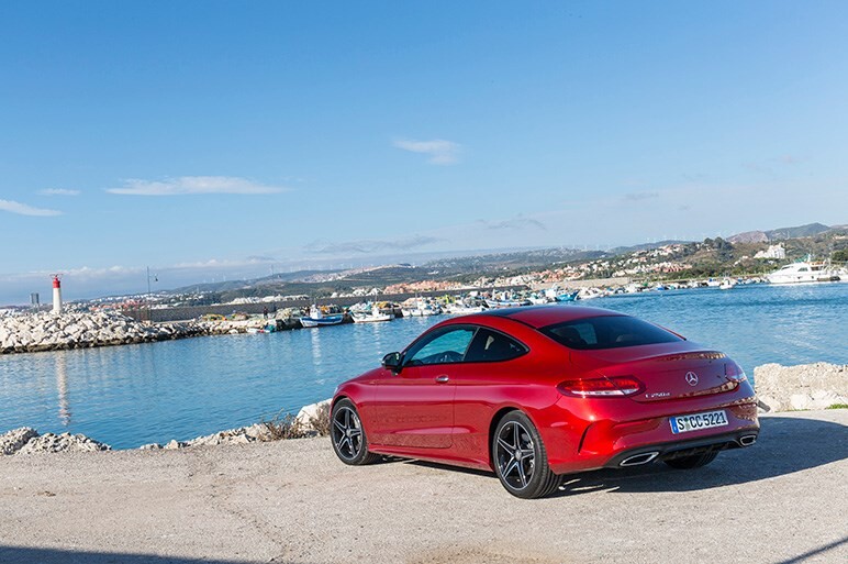 Cクラス第三のバリエーション、新型Cクラスクーペにスペインで試乗