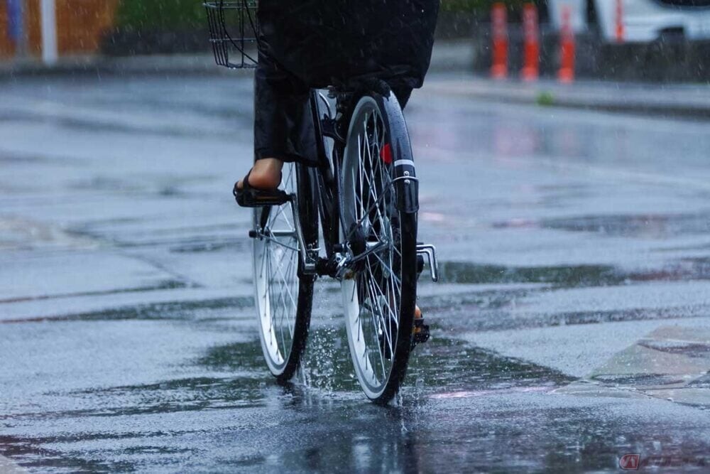 梅雨シーズンこそ要注意!!　濡れてしまった自転車に必要な「注油」とは？