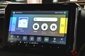 楽ナビのApple CarPlay／Android Auto対応やDAにサウンド激変の「謎の黒い箱」？ さまざまなニーズに応えるカロッツェリア2025年新製品群をリアルに体験！