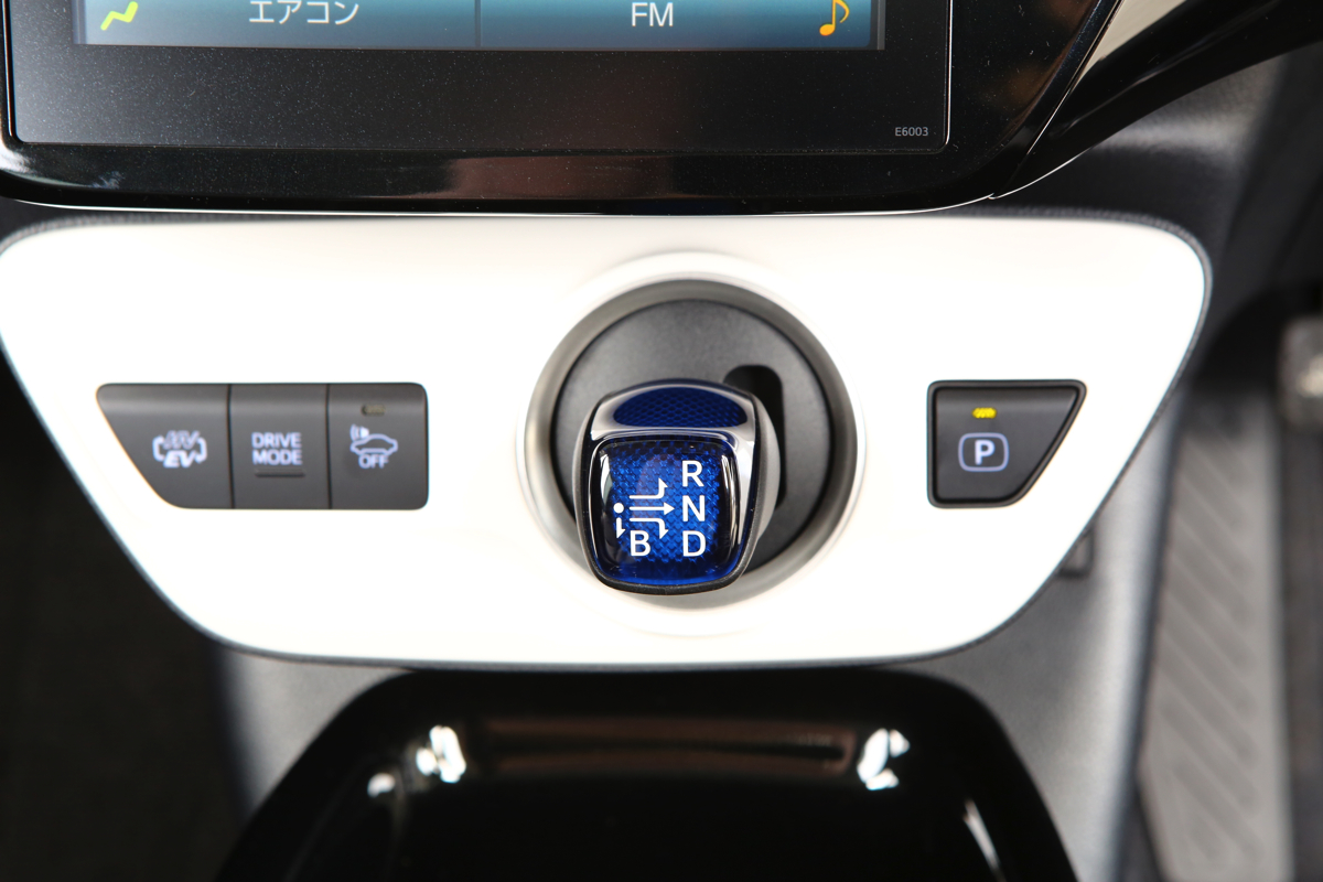 クルマのシフトレバーにある B や S ってなに 意外と知らない正しい使い方 Auto Messe Web 自動車情報サイト 新車 中古車 Carview