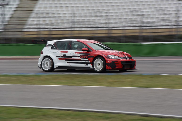 世界で人気高まるTCRシリーズ。ゴルフのTCRマシンは異次元の走りを見せた