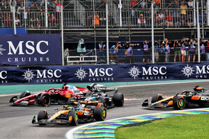 ノリス連勝。ピットスタートのフェルスタッペンが表彰台【F1サンパウロGP決勝レポート】