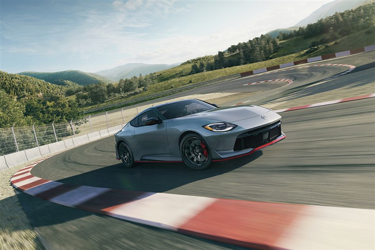 【やるじゃん日産】「フェアレディZ」全グレード受注再開に大反響。希少「NISMO」も11月には納車可能!?