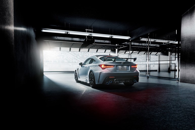【LCもV8終了？】レクサス「LC500」改良モデル発表へ。特別仕様“ピナクルエディション”200台限定で登場か