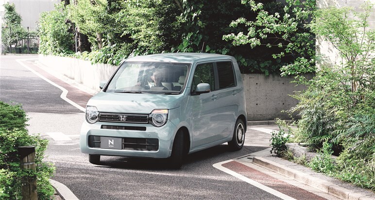 いま最強コスパの軽は「Nワゴン」。先進装備も走りもクラス上、価格も安いのに人気薄な理由とは？ “登録済み未使用車”も驚く状況に