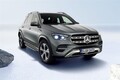 メルセデス「GLE」にお手頃価格の「スポーツコア」追加。装備変更でエントリーグレードは121万円引きに