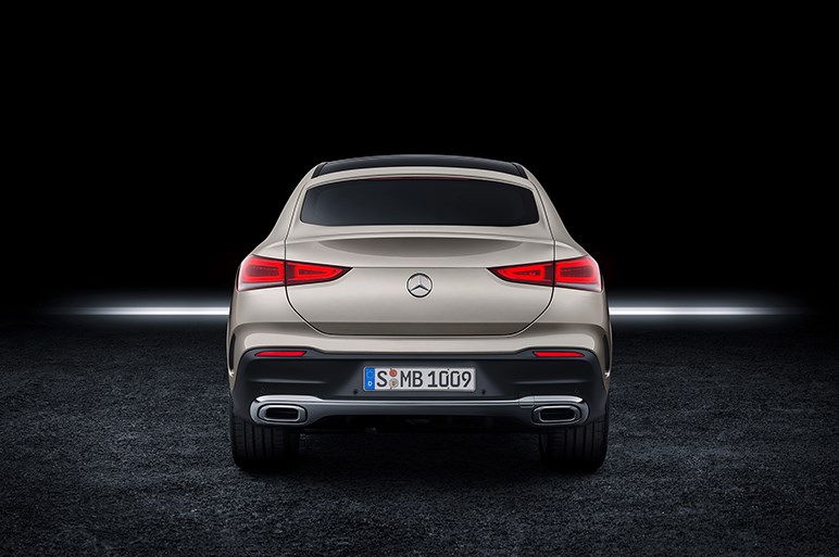 メルセデス・ベンツ、GLEクーペの新型を本国で発表