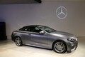 3年連続輸入車首位のメルセデスがEクラス カブリオレを発表＆三浦桃香も登場