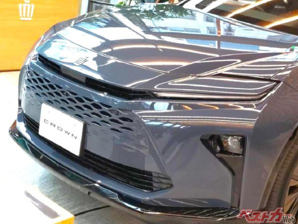 トヨタカラーサンプル クラウンエステート マッシブグレー 新型クラウンエステート ミニカー カラーサンプル マッシブ
