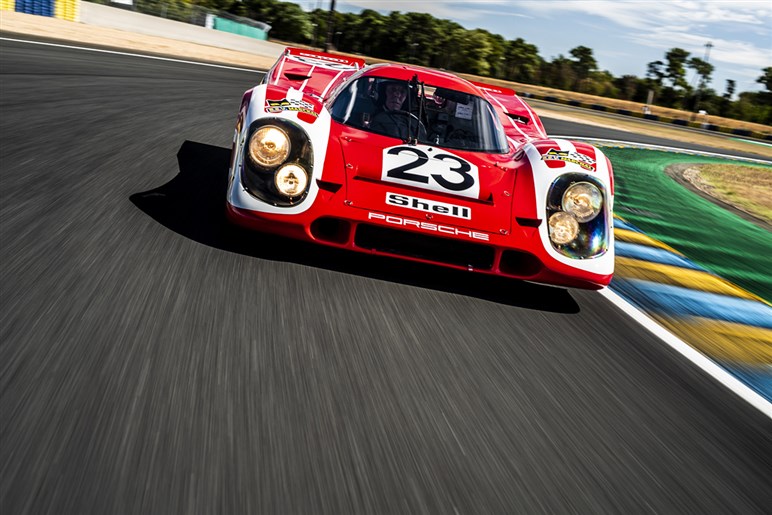 【まもなく発表】ポルシェ「963」の“公道仕様”登場。公式ティザー動画公開、今年のル・マンでお披露目か