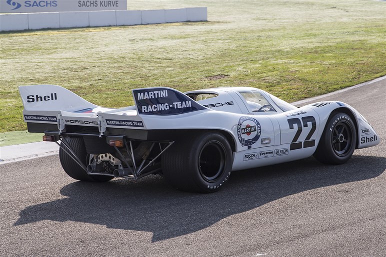 【まもなく発表】ポルシェ「963」の“公道仕様”登場。公式ティザー動画公開、今年のル・マンでお披露目か
