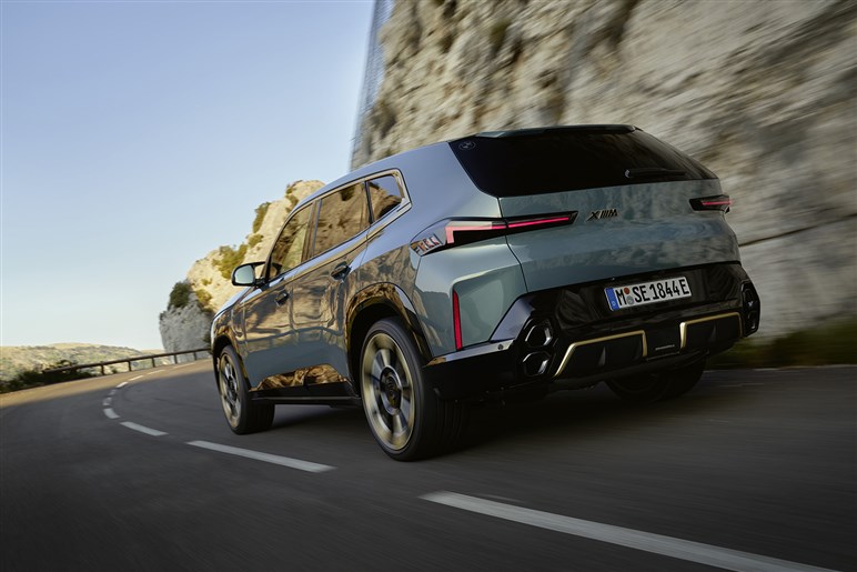【3000万円級】新型「AMG GT SUV」は数ヶ月以内に登場か。オンロードだけでなく悪路走破性も高そう!?