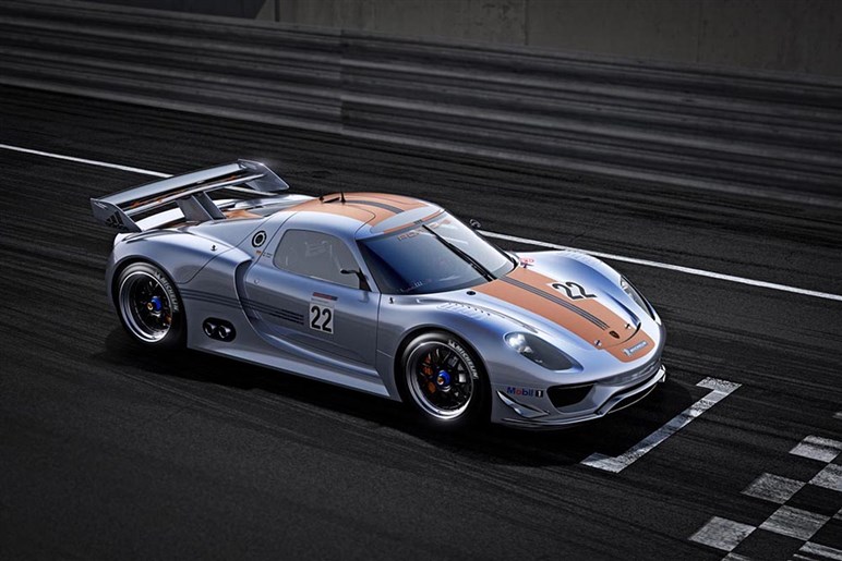【まもなく発表】ポルシェ「963」の“公道仕様”登場。公式ティザー動画公開、今年のル・マンでお披露目か