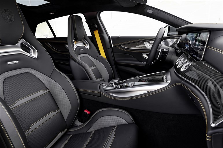 【3000万円級】新型「AMG GT SUV」は数ヶ月以内に登場か。オンロードだけでなく悪路走破性も高そう!?