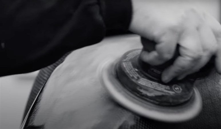 【まもなく発表】ポルシェ「963」の“公道仕様”登場。公式ティザー動画公開、今年のル・マンでお披露目か