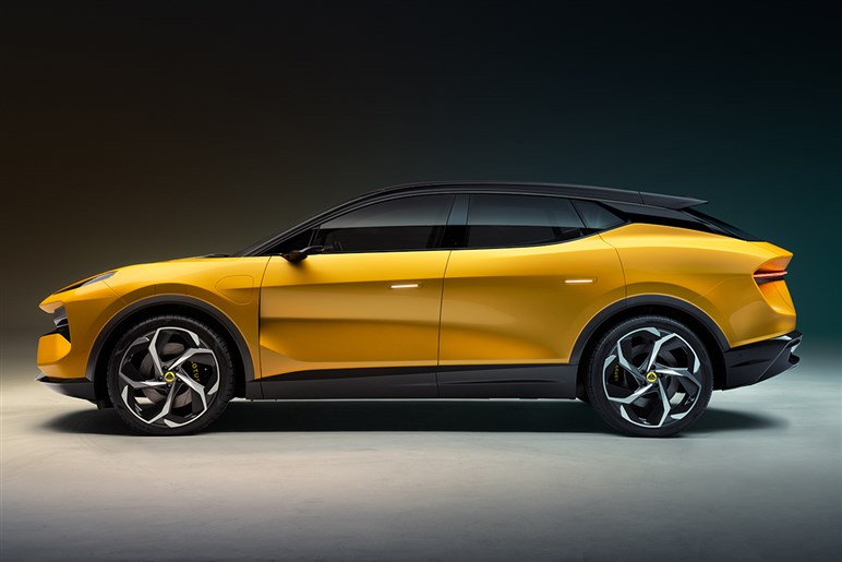 【3000万円級】新型「AMG GT SUV」は数ヶ月以内に登場か。オンロードだけでなく悪路走破性も高そう!?